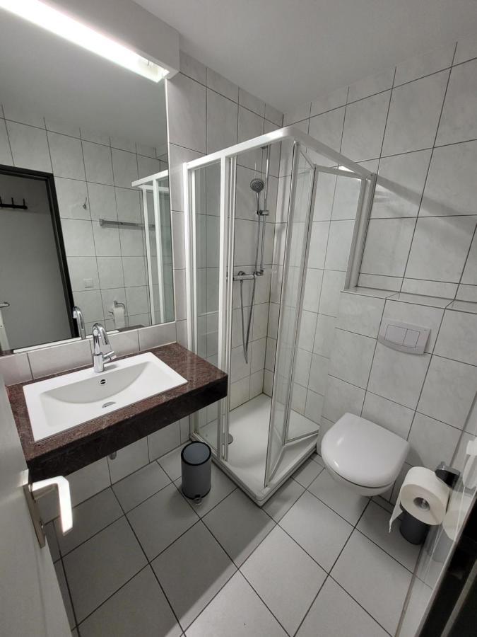 Guesthouse Wi Rooms Jülich Extérieur photo